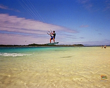 Kite surf intorno ai banchi di sabbia di Malolo Lailai